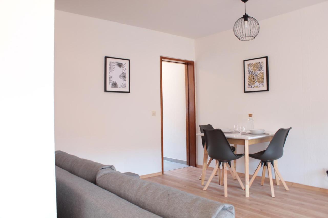 Zentral. Stylisch. Balkon & Parkplatz. Netflix Apartamento Holzgerlingen Exterior foto